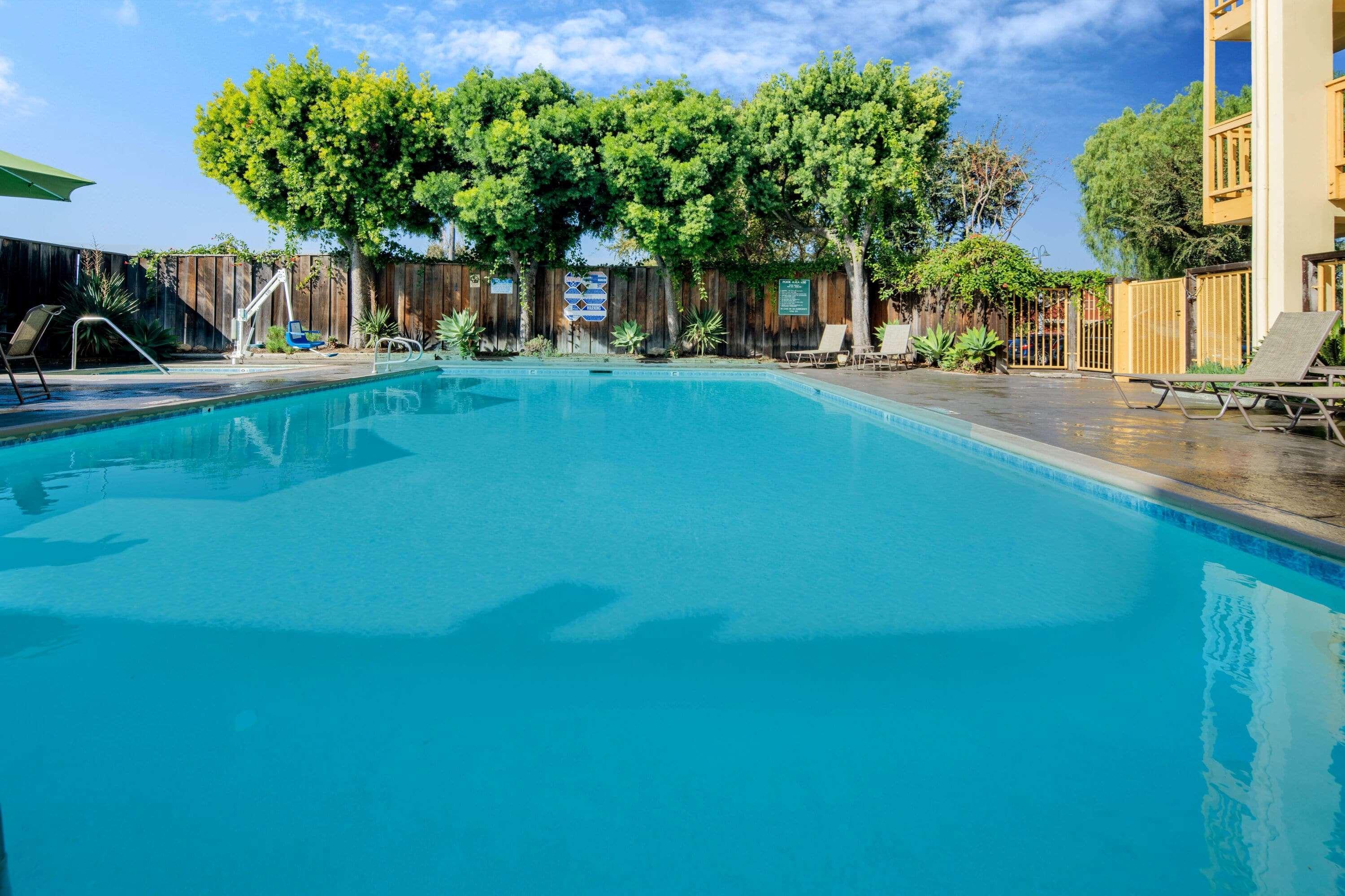 La Quinta Inn & Suites By Wyndham Irvine Spectrum Екстер'єр фото
