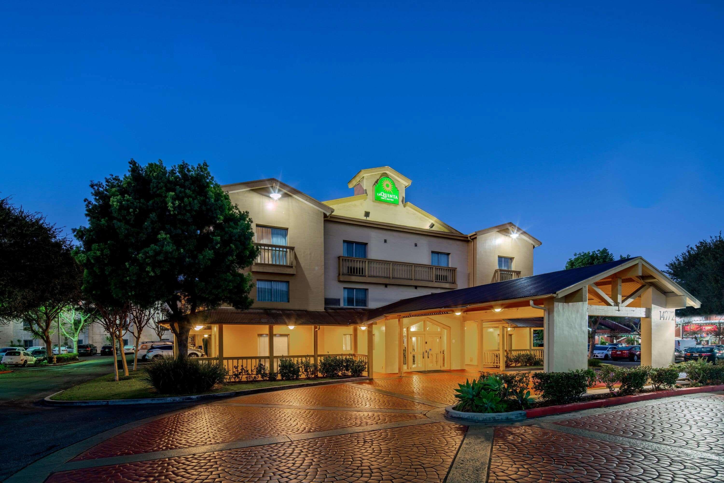 La Quinta Inn & Suites By Wyndham Irvine Spectrum Екстер'єр фото